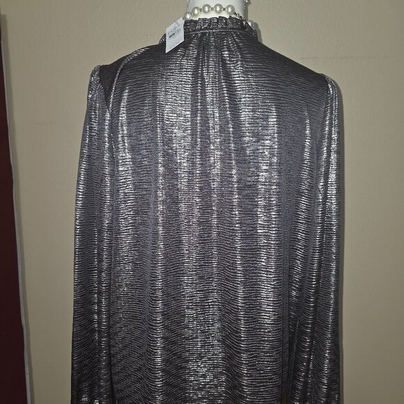 LOFT Metallic Charcoal Blouse – Size M – NWT (New With Tags) - Picture 4 of 5